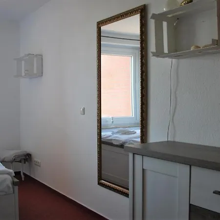 Lotsenkajuete Mit Seesicht